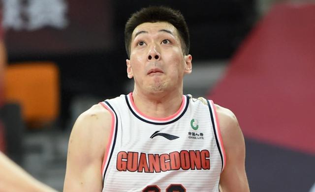 经签下了杰