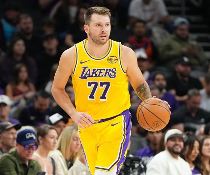 gtimg, 帮助勇士队, 单节独揽 gtimg, 帮助勇士队, 单节独揽